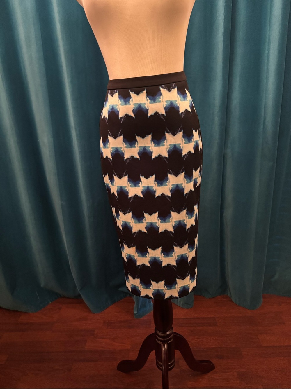 H&M Black and White Abstract-Print Pencil Skirt with Blue Details